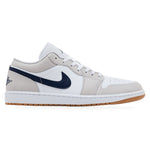 Jordan 1 Low Midnight Navy Neutral Grey – widok z boku