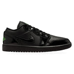 Jordan 1 Low SE Black Croc Scream Green (W) – widok z boku