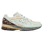 New Balance 1906D Clay Ash Licorice – widok z boku