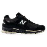 New Balance 2002R Black Oat – widok z boku