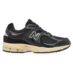 New Balance 2002R Black Vintage – widok z boku