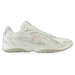 New Balance 204L Beige – widok z boku