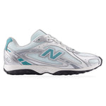 New Balance 204L Light Silver Metallic – widok z boku