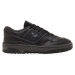 New Balance 550 Triple Black (GS) – widok z boku