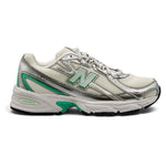 New Balance 740 Silver Metallic Deep End (GS) – widok z boku