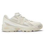 New Balance 740v2 Bisque Angora – widok z boku