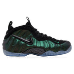 Nike Air Foamposite Pro Pine Green (2025) – widok z boku
