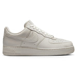 Nike Air Force 1 '07 Light Bone – widok z boku