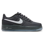 Nike Air Force 1 Low Anthracite Reflective Silver (GS) – widok z boku