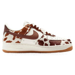 Nike Air Force 1 Low Cow Print Field Brown (W) – widok z boku