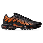 Nike Air Max Plus Black Total Orange – widok z boku