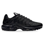 Nike Air Max Plus Triple Black – widok z boku