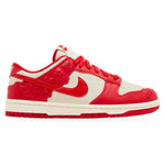 Nike Dunk Low Red Roses (W) – widok z boku