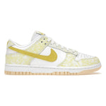 Nike Dunk Low Yellow Strike (W) – widok z boku