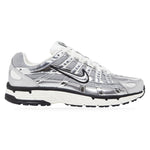 Nike P-6000 Metallic Silver – widok z boku