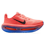 Nike Vomero Premium Atomic Pink Racer Blue Crimson Tint – widok z boku