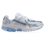 Nike Zoom Vomero 5 White Aluminum Football Grey (W) – widok z boku