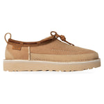 UGG Tasman Crafted Regenerate Slipper Sand – widok z boku