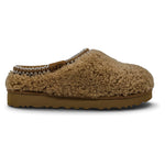 UGG Tasman Maxi Curly Chestnut – widok z boku